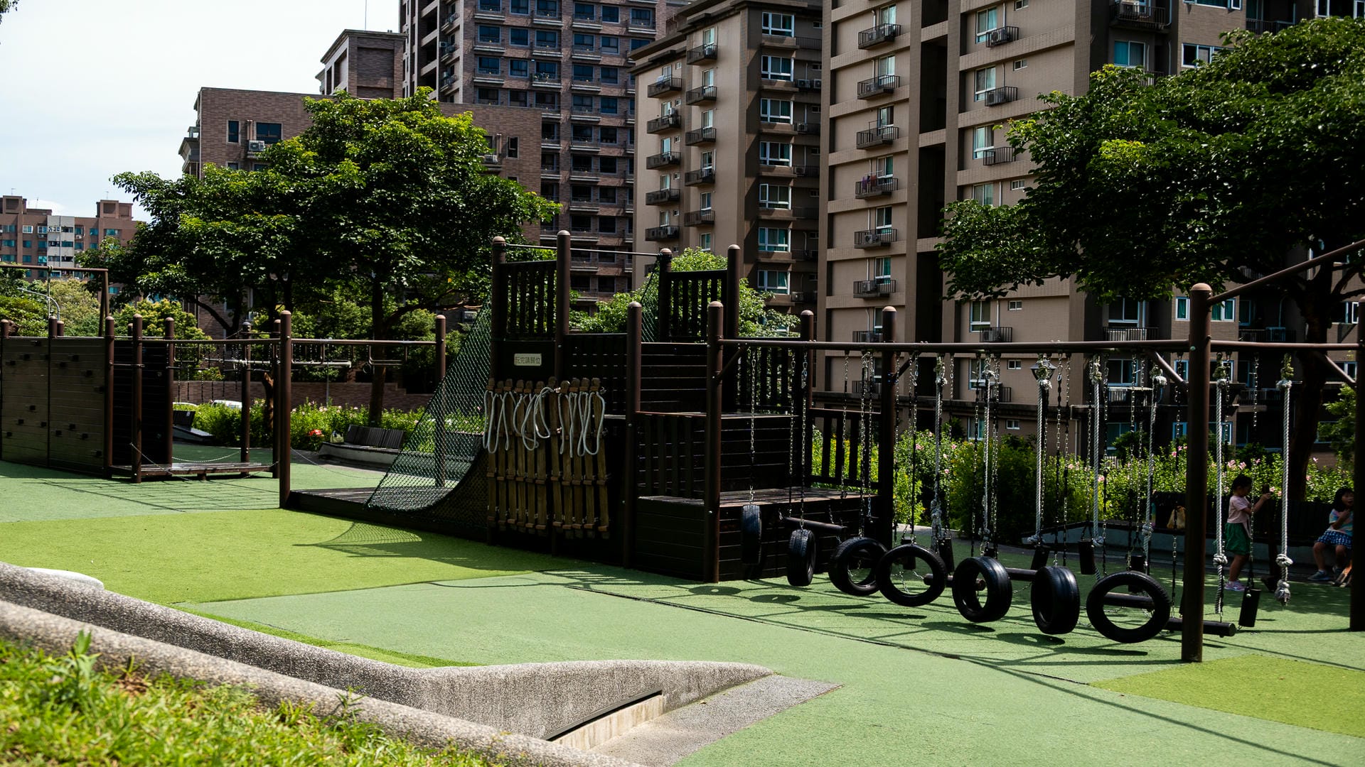 【2025桃園景點懶人包】TOP100個桃園景點推薦,超人氣10條桃園親子景點一日遊！桃園景點地圖玩樂攻略