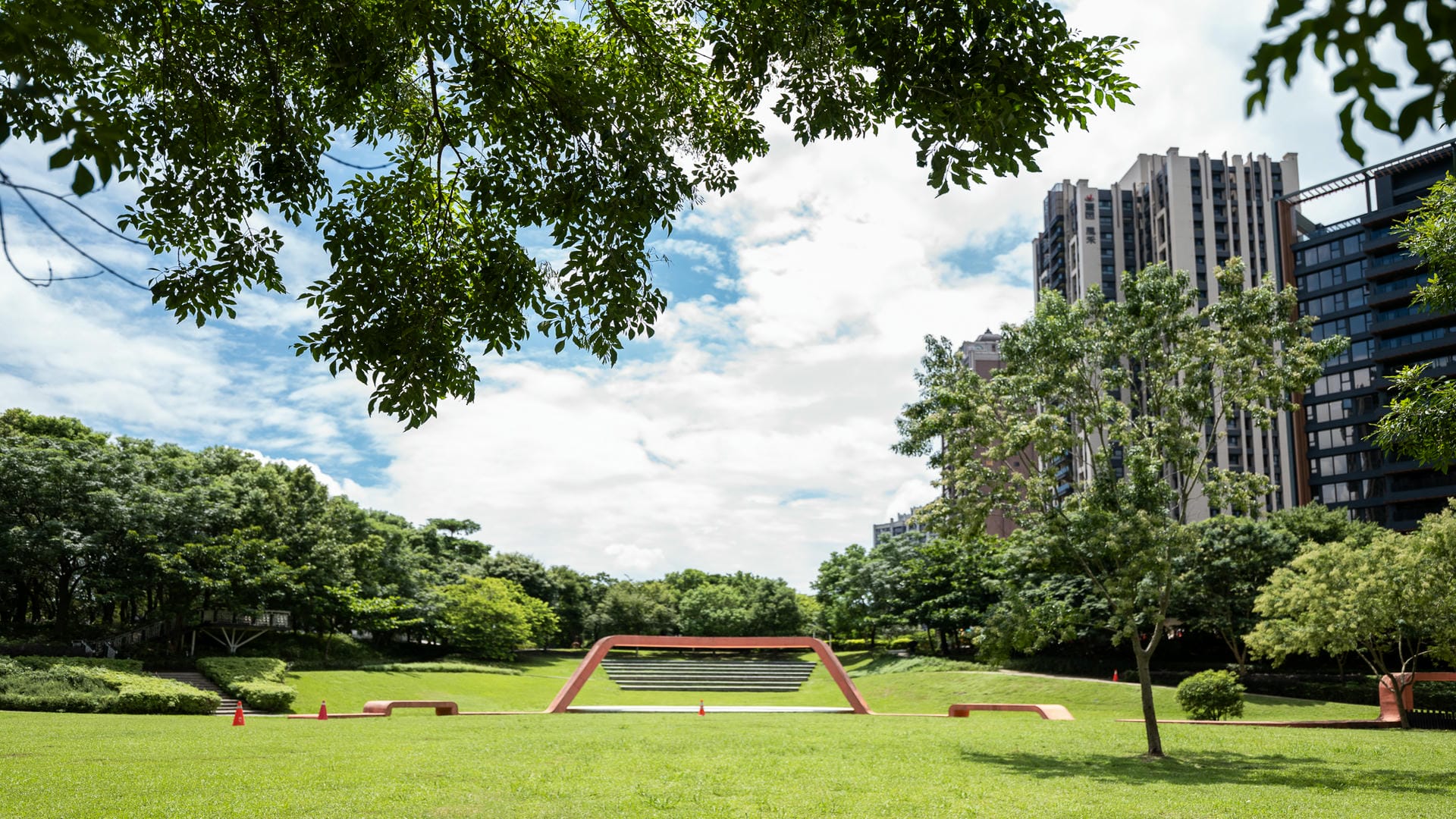 [桃園旅遊]風禾公園|南桃園交流道附近免費景點無料親子公園|沖繩滾輪溜滑梯與磨石子溜滑梯