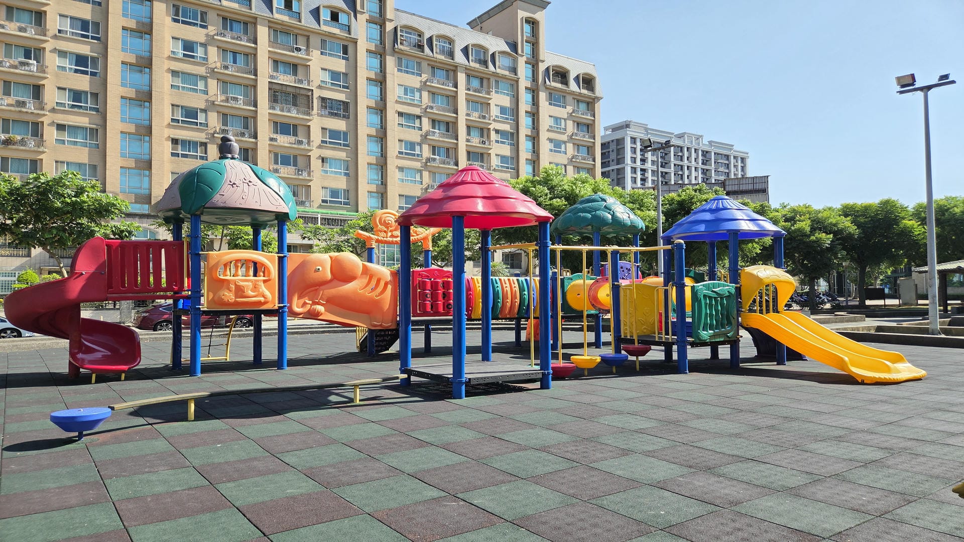 建國公園