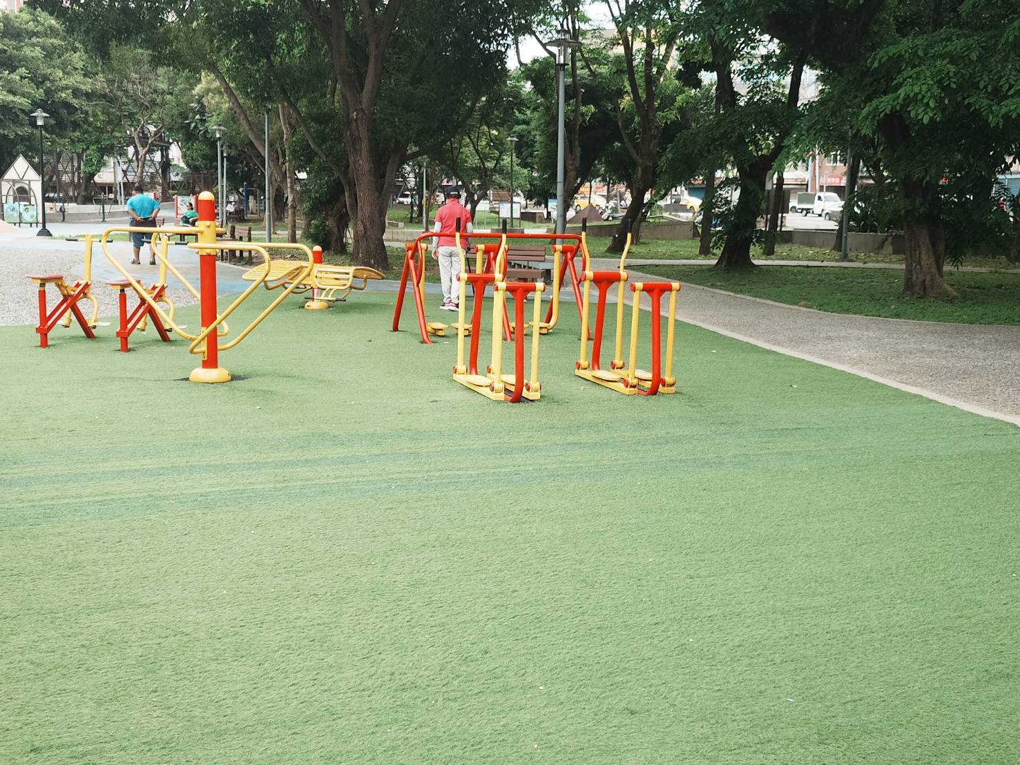 新勢公園