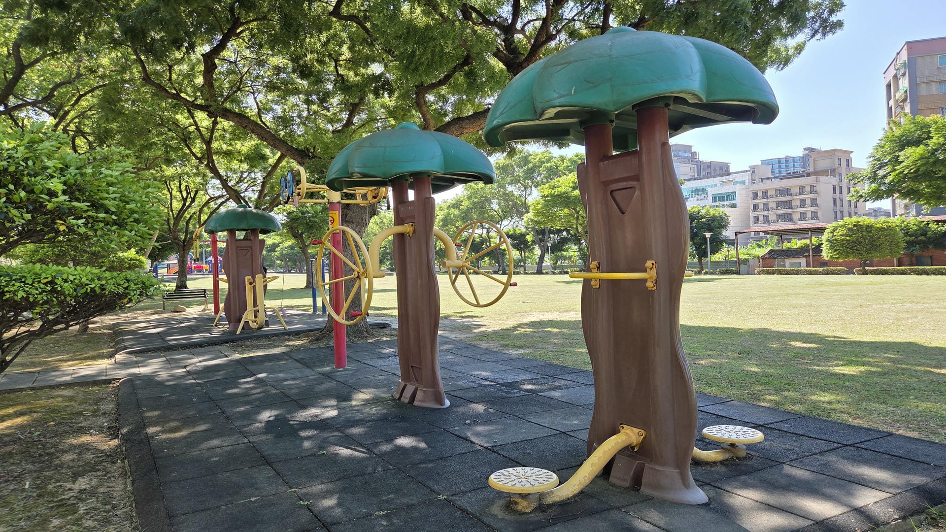 建國公園