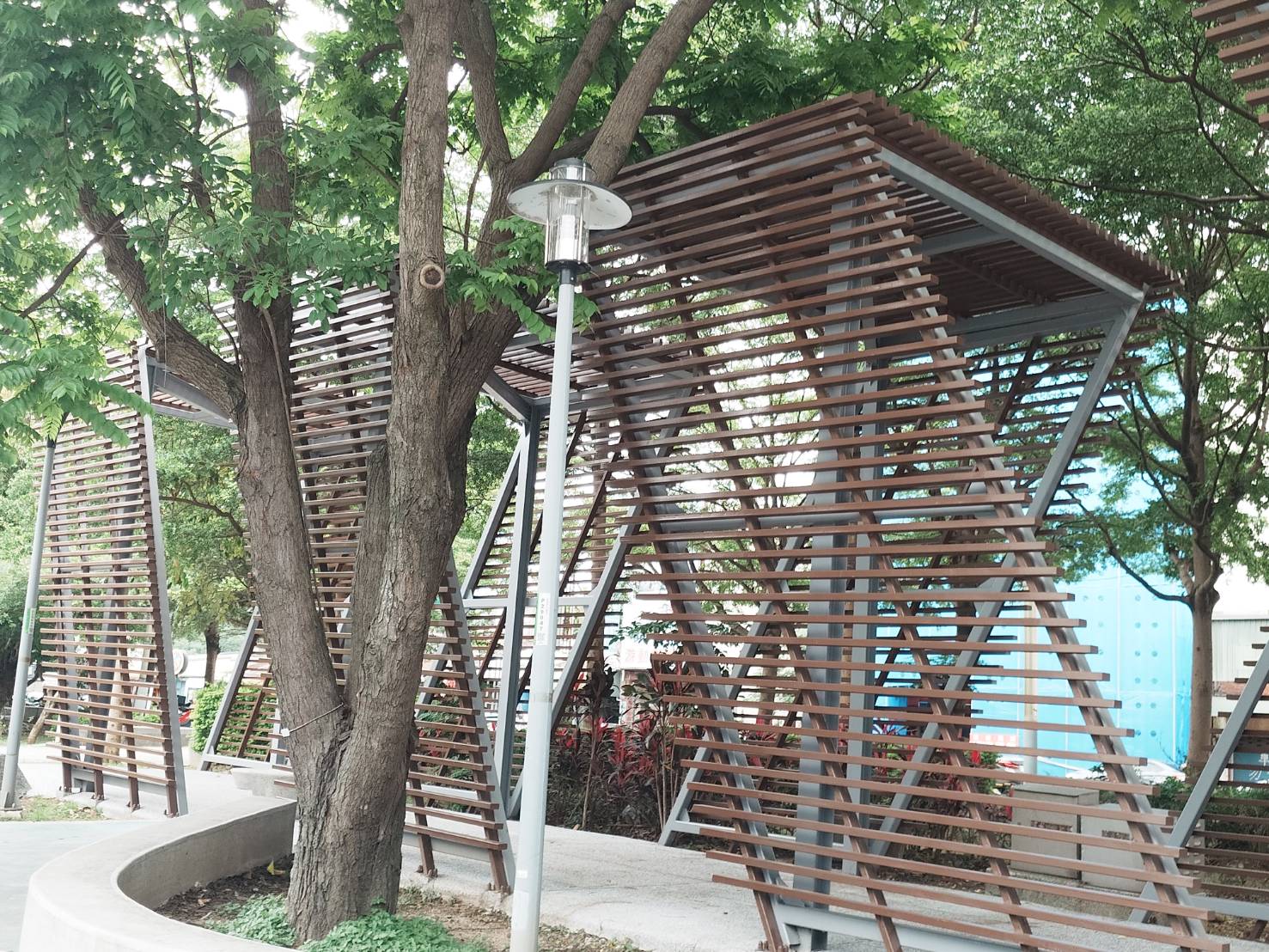 新勢公園