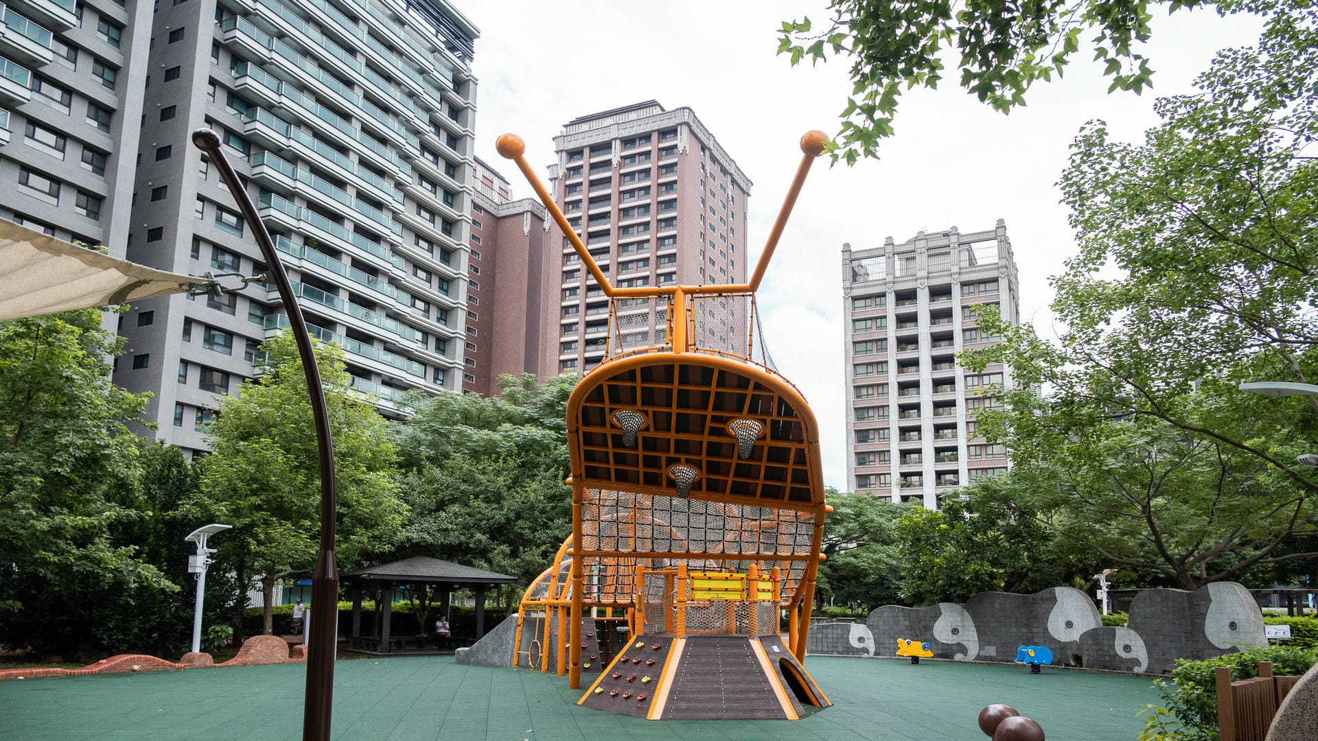 蝸牛遊戲塔