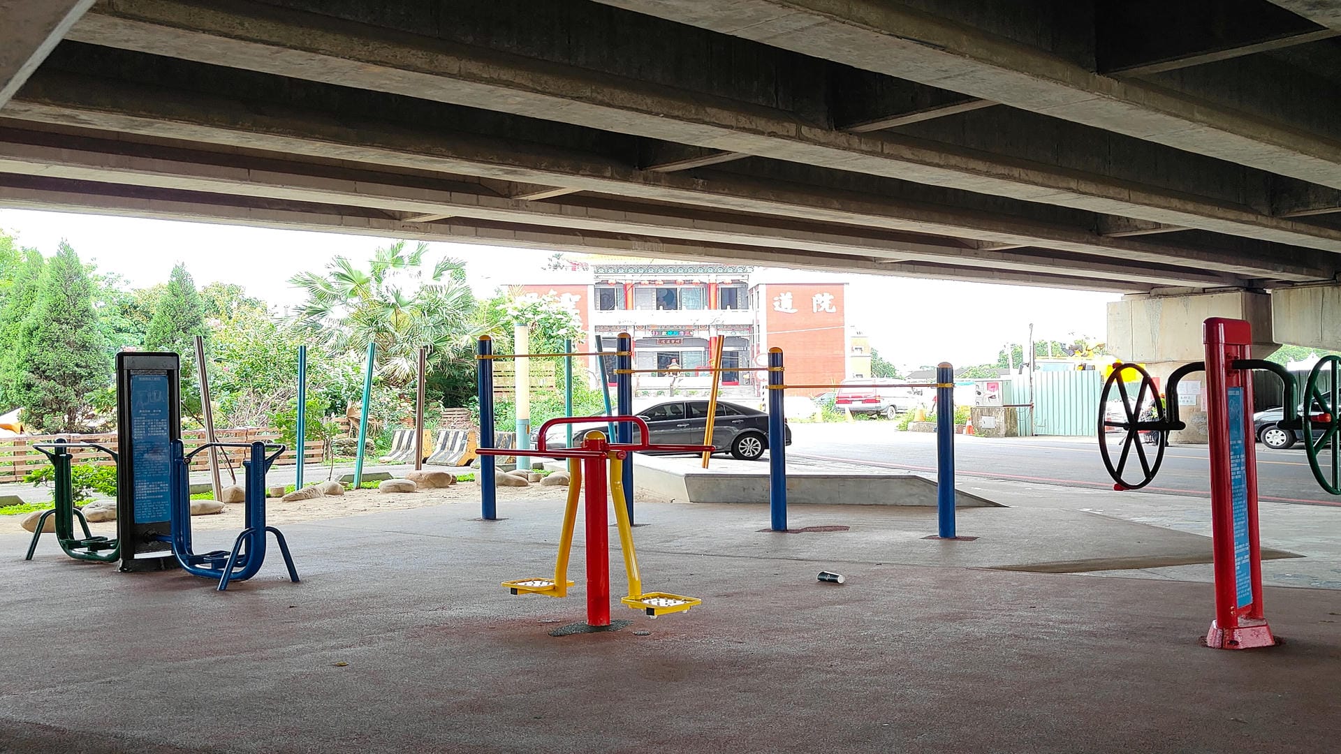 國道2號橋下(南桃園交流道~機場交流道)